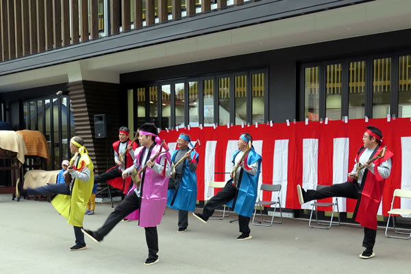 特別出演「スコップ三味線」の方々【木曽町日義】