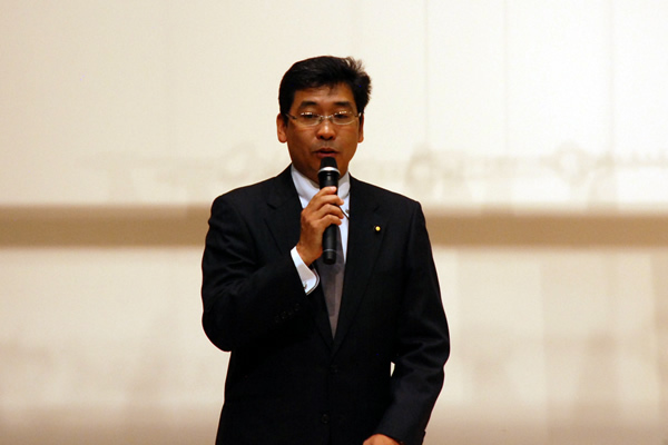 重野 新会長あいさつ