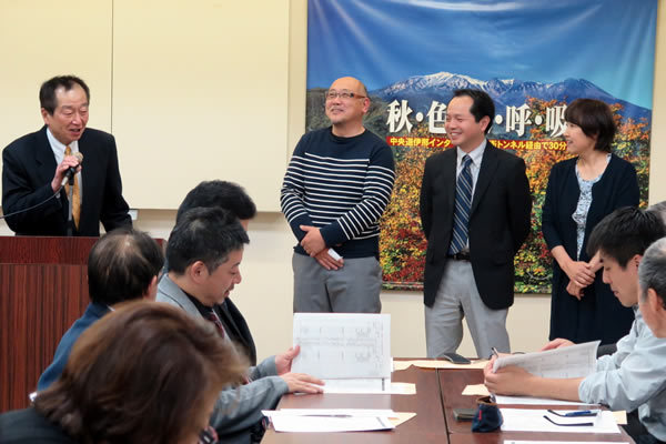 選出された新役員の方々